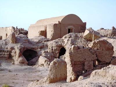 卑微亞洲大國(guó):坐擁187萬(wàn)億資源超中國(guó),卻主動(dòng)不在游客護(hù)照蓋章